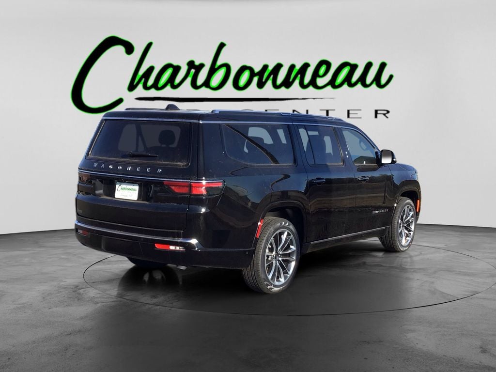 Used 2025 Diamond Black Crystal Pearlcoat Jeep Series III 4x4 image 5