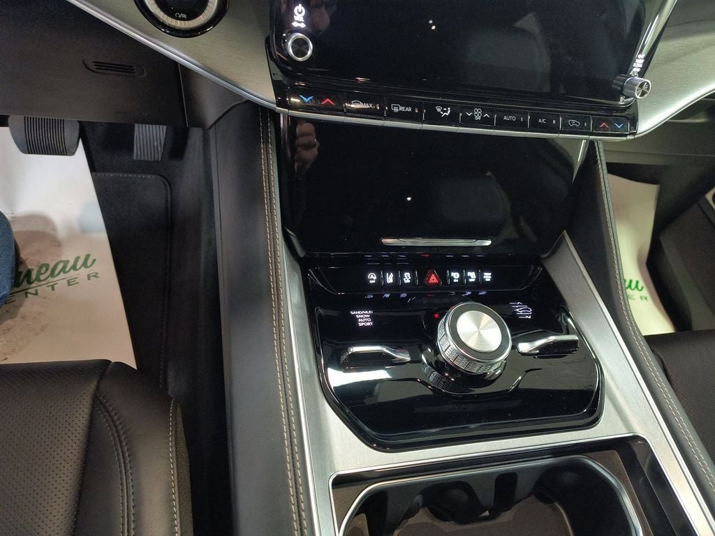 New 2026 Baltic-Gray Metallic Clear-Coat Exterior Paint Jeep GRAND WAGONEER LIMITED RESERVE 4X4 image 15