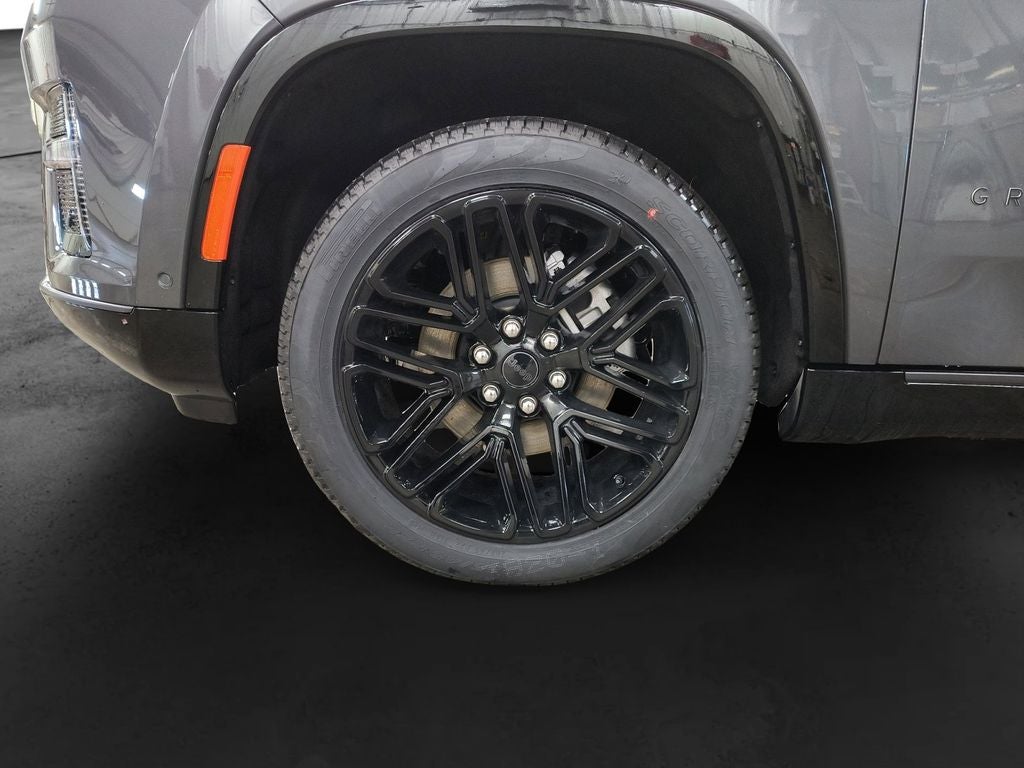 New 2026 Baltic-Gray Metallic Clear-Coat Exterior Paint Jeep GRAND WAGONEER LIMITED RESERVE 4X4 image 9