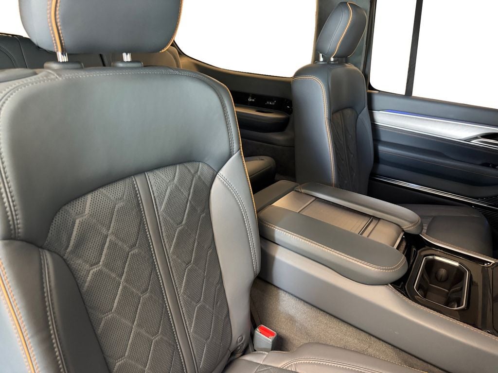 Used 2022 Baltic Gray Metallic Clearcoat Jeep Series III 4x4 image 15