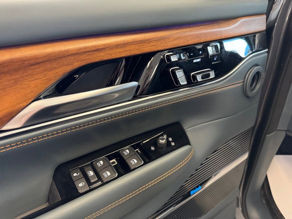 Used 2024 Baltic Gray Metallic Clearcoat Jeep Series III 4x4 image 11