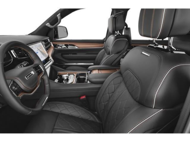 Used 2025 Baltic Gray Metallic Clearcoat Jeep Series III Obsidian 4x4 image 8