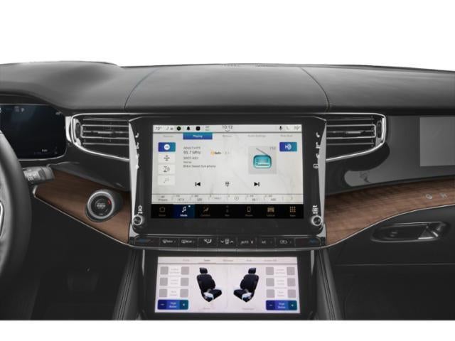 Used 2025 Baltic Gray Metallic Clearcoat Jeep Series III Obsidian 4x4 image 9