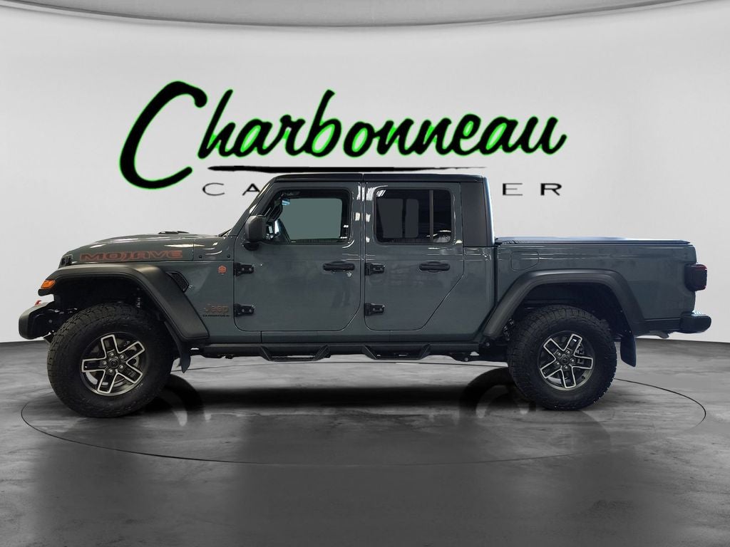 Used 2024 Anvil Clear Coat Jeep Mojave image 2