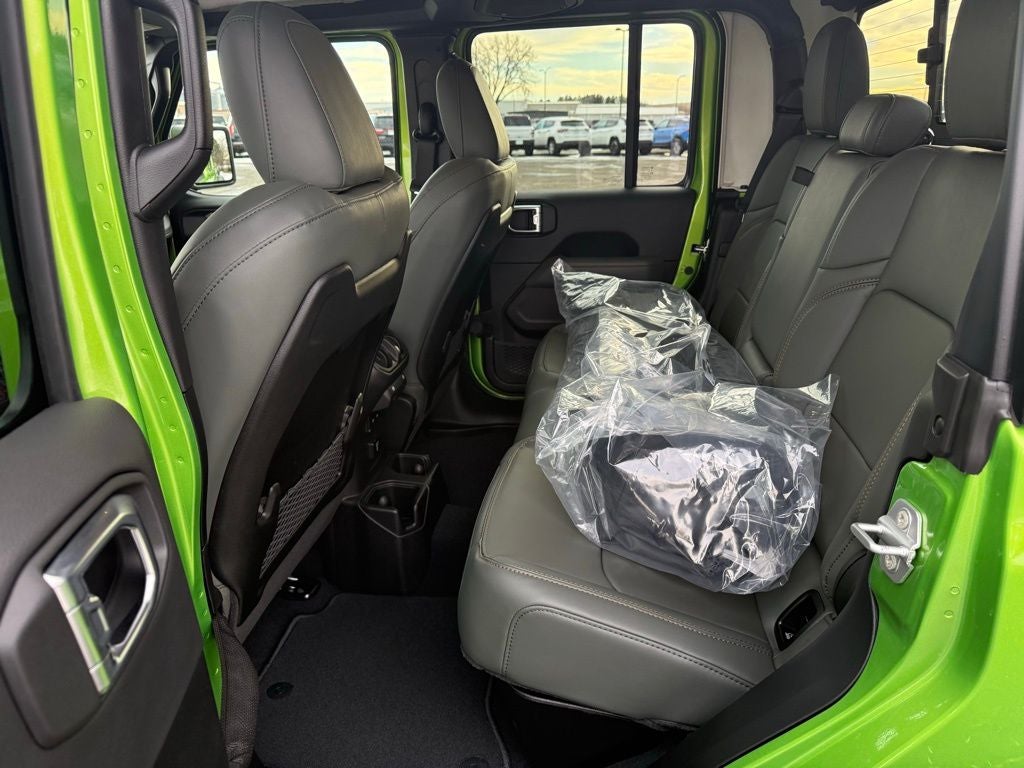 New 2026 Mojito Exterior Paint Jeep GLADIATOR MOJAVE 4X4 image 12