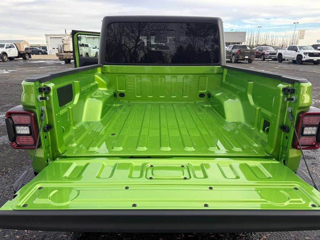 New 2026 Mojito Exterior Paint Jeep GLADIATOR MOJAVE 4X4 image 13
