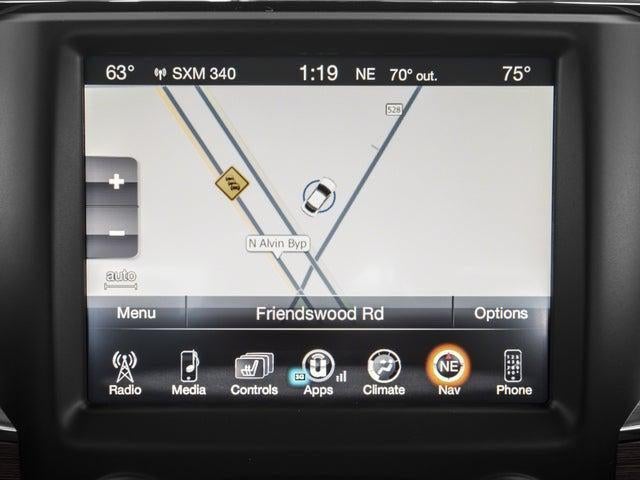 Used 2016 Delmonico Red Pearlcoat RAM Laramie image 16