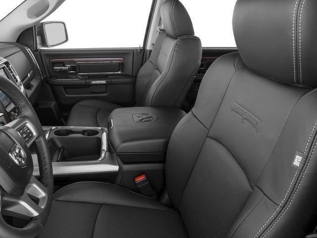 Used 2016 Delmonico Red Pearlcoat RAM Laramie image 8