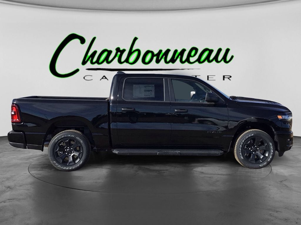 New 2026 Diamond Black Crystal Pearl-Coat Exterior Paint RAM RAM 1500 EXPRESS CREW CAB 4X4 5