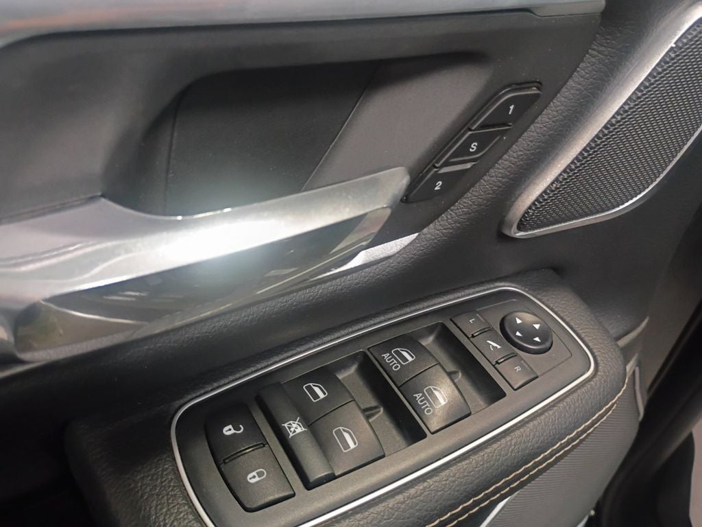 Used 2021 Diamond Black Crystal Pearlcoat RAM Laramie Crew Cab 4x4 5