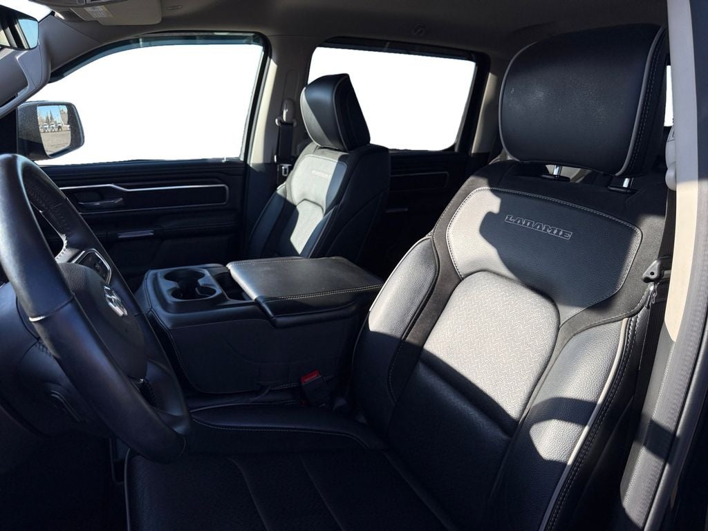 Used 2022 Diamond Black Crystal Pearlcoat RAM Laramie Crew Cab 4x4 5