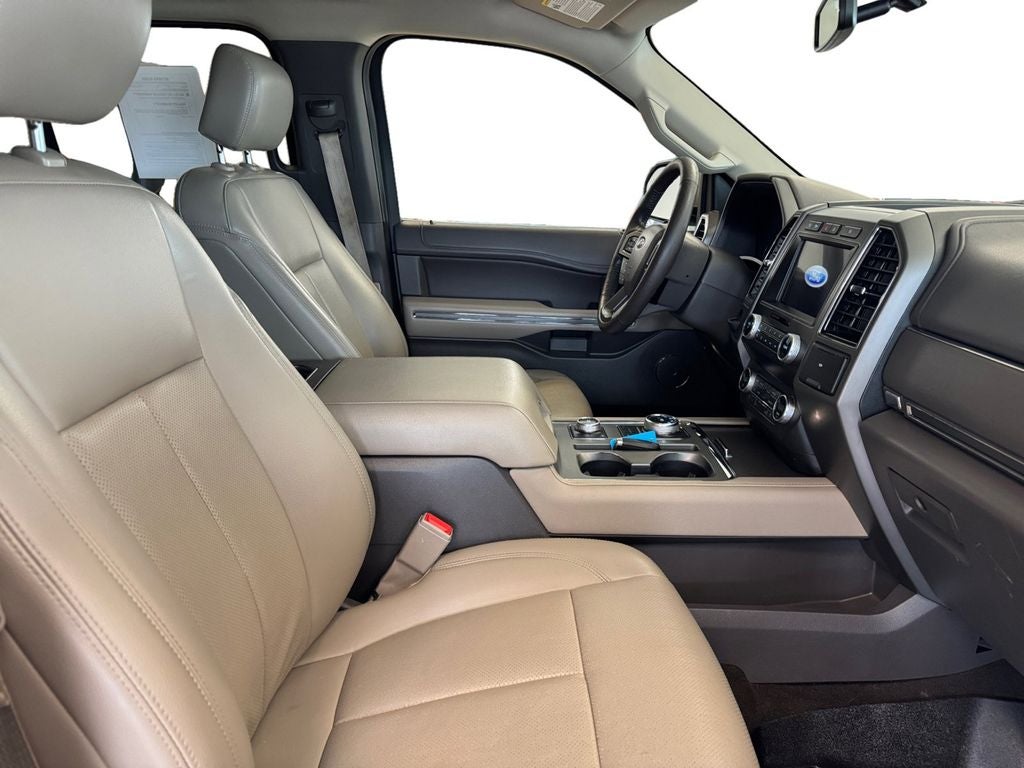 Used 2020 Desert Gold Metallic Ford XLT MAX image 17