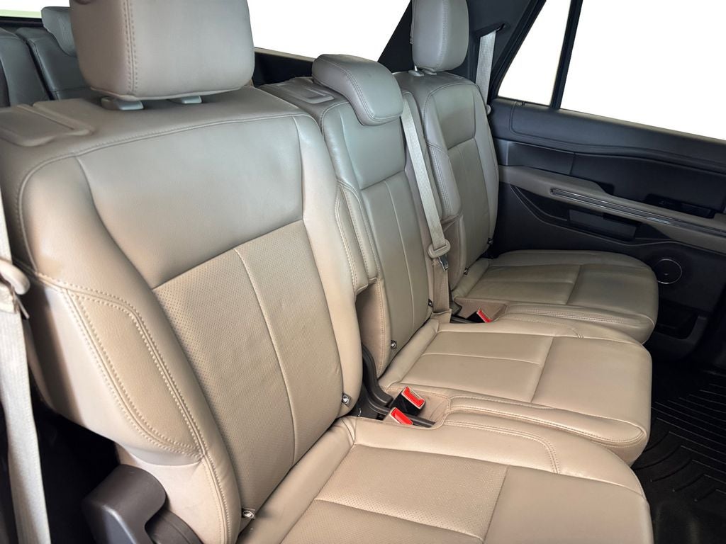 Used 2020 Desert Gold Metallic Ford XLT MAX image 18