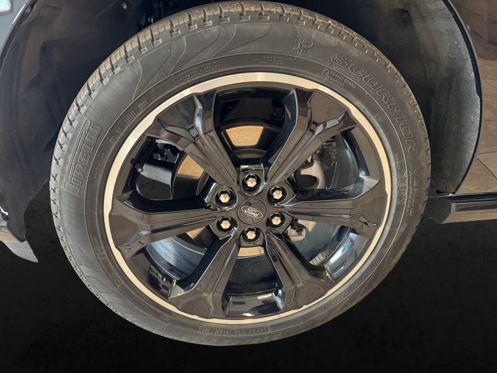 Used 2024 Agate Black Metallic Ford Limited MAX image 9