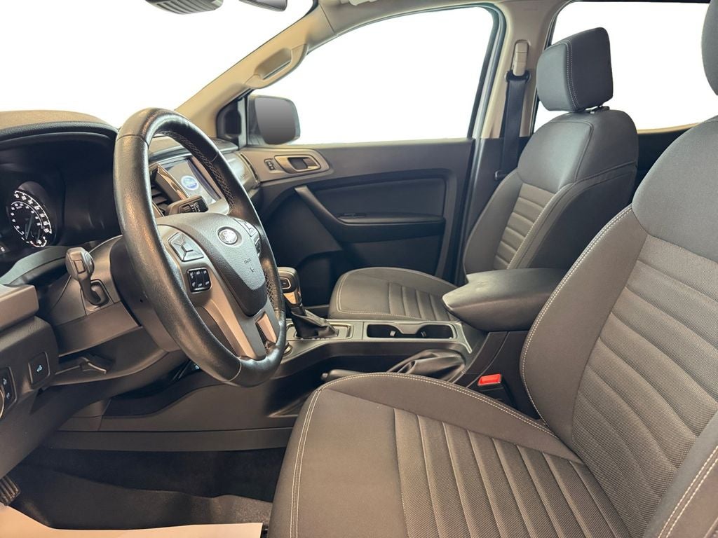 Used 2023 Oxford White Ford XLT image 10