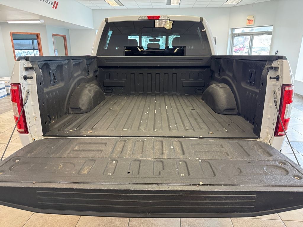 Used 2018 White Ford XLT image 19