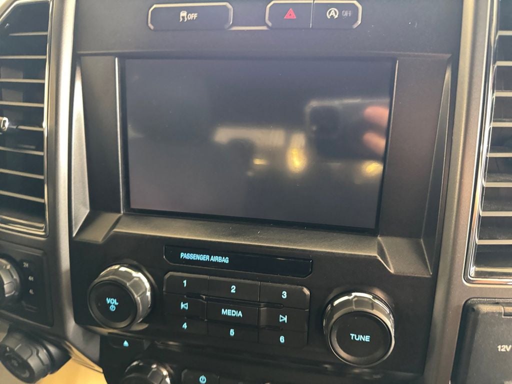 Used 2018 White Ford XLT image 21