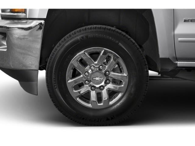 Used 2015 Silver Ice Metallic Chevrolet LT image 11