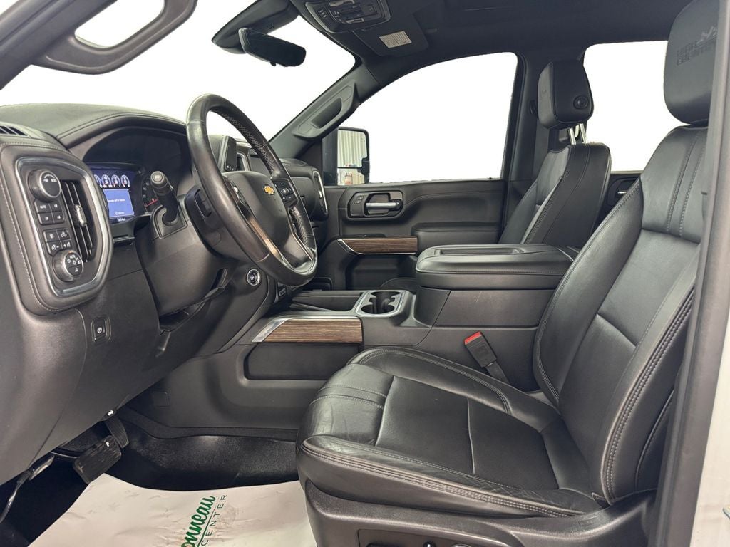 Used 2020 Summit White Chevrolet 4WD Crew Cab Standard Bed High Country image 10