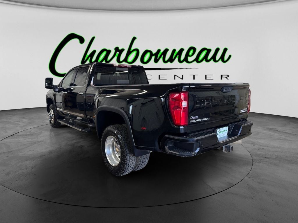 Used 2024 Black Chevrolet 4WD Crew Cab Long Bed High Country image 3
