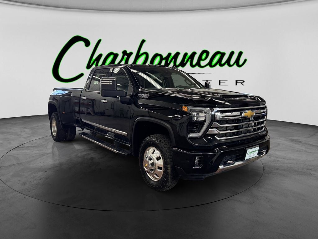 Used 2024 Black Chevrolet 4WD Crew Cab Long Bed High Country image 7