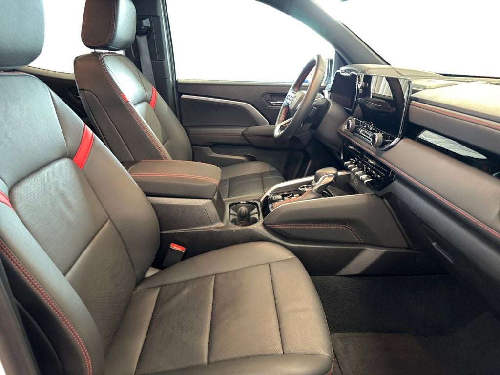 Used 2025 Summit White Chevrolet 4WD Z71 image 17