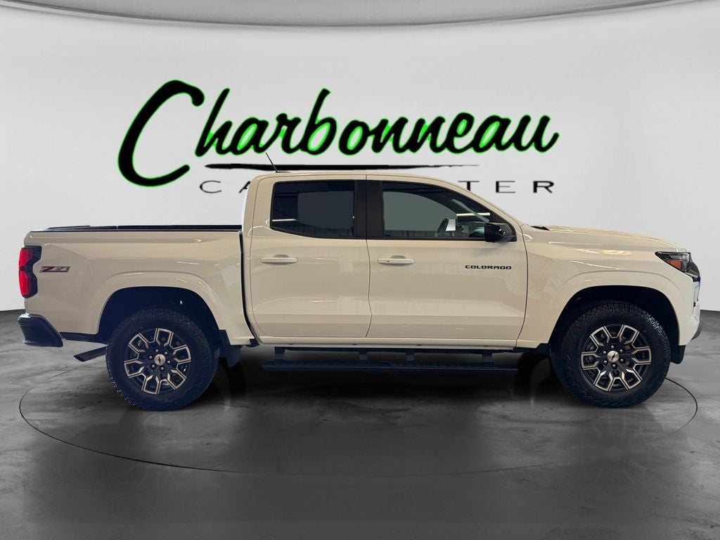 Used 2025 Summit White Chevrolet 4WD Z71 image 6