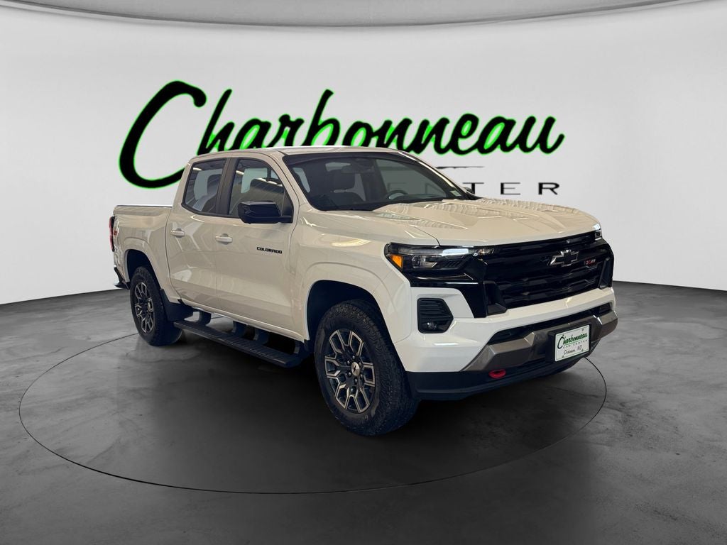 Used 2025 Summit White Chevrolet 4WD Z71 image 7