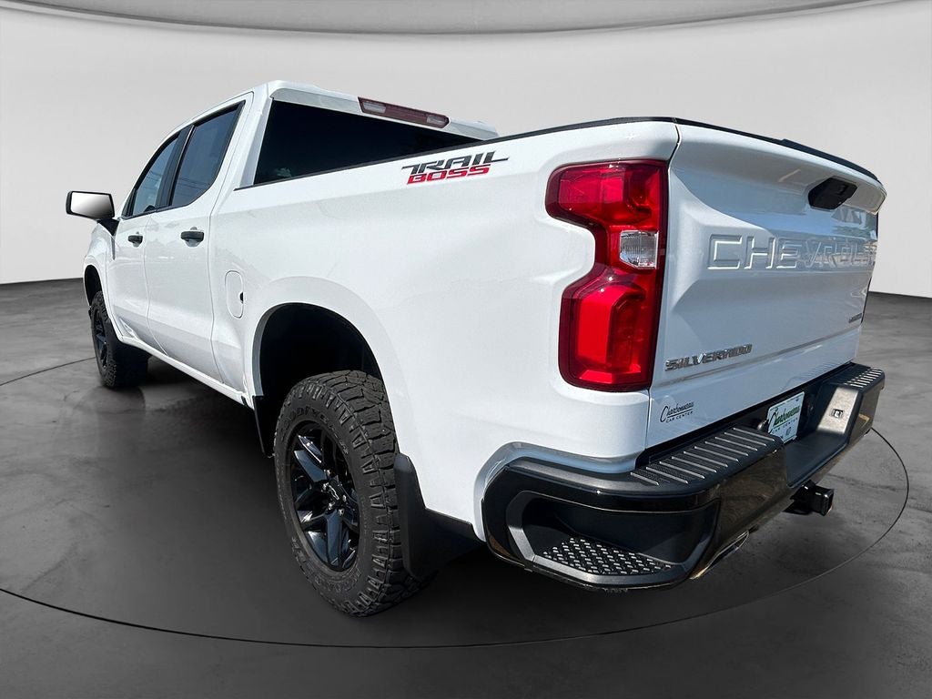 Used 2020 Summit White Chevrolet 4WD Crew Cab Short Bed Custom Trail Boss image 3
