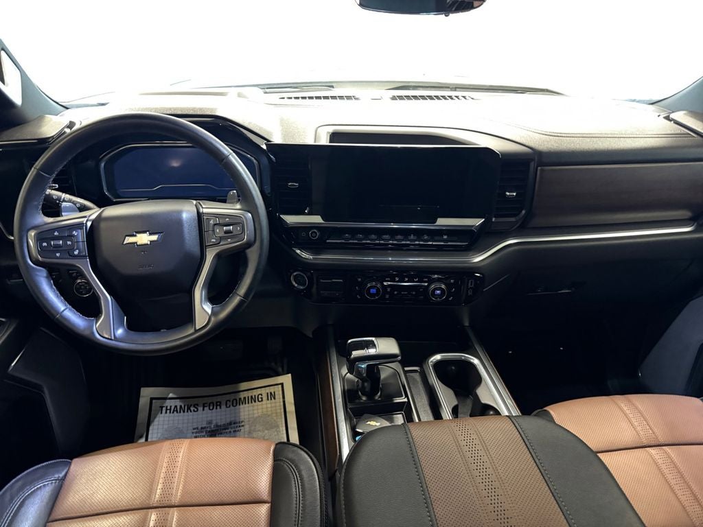 Used 2023 Iridescent Pearl Tricoat Chevrolet 4WD Crew Cab Short Bed High Country image 12