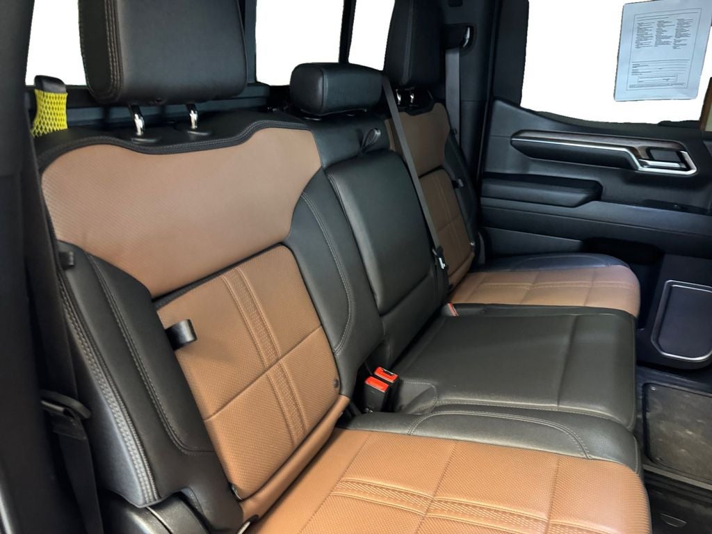 Used 2023 Iridescent Pearl Tricoat Chevrolet 4WD Crew Cab Short Bed High Country image 18