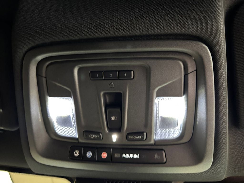 Used 2023 Iridescent Pearl Tricoat Chevrolet 4WD Crew Cab Short Bed High Country image 21