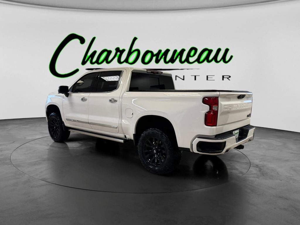 Used 2023 Iridescent Pearl Tricoat Chevrolet 4WD Crew Cab Short Bed High Country image 3