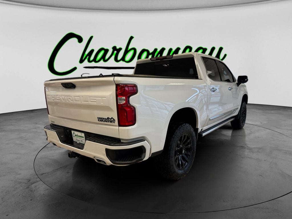 Used 2023 Iridescent Pearl Tricoat Chevrolet 4WD Crew Cab Short Bed High Country image 5