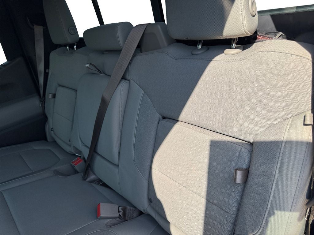Used 2019 Summit White Chevrolet LT image 16