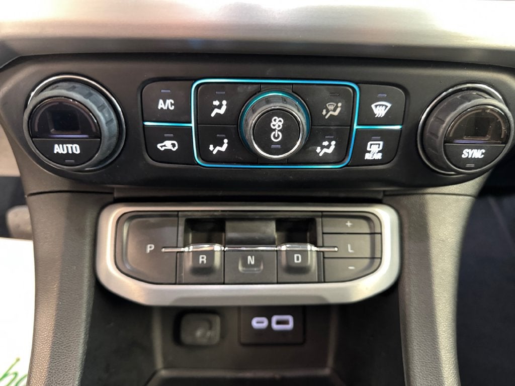 Used 2020 Carbon Black Metallic GMC AWD SLT image 21
