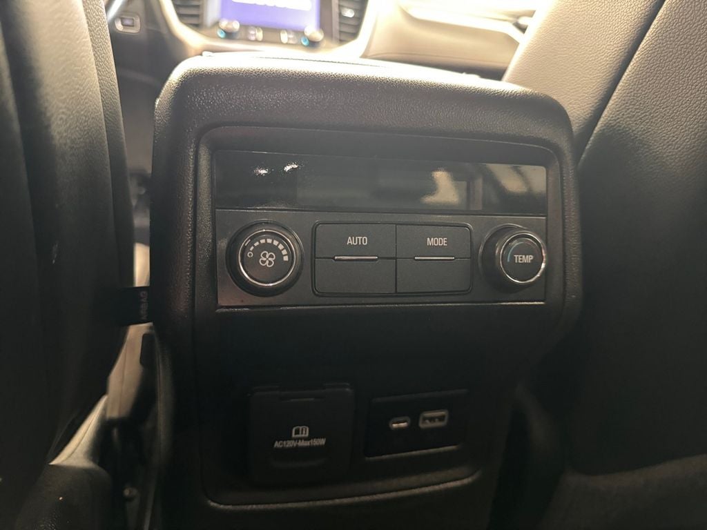 Used 2020 Carbon Black Metallic GMC AWD SLT image 23