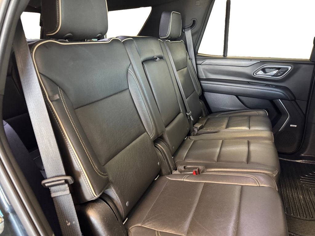 Used 2021 Dark Sky Metallic GMC 4WD SLT image 18