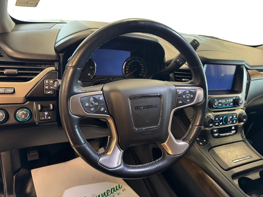 Used 2019 Onyx Black GMC Denali image 13