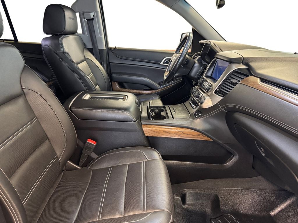 Used 2019 Onyx Black GMC Denali image 17