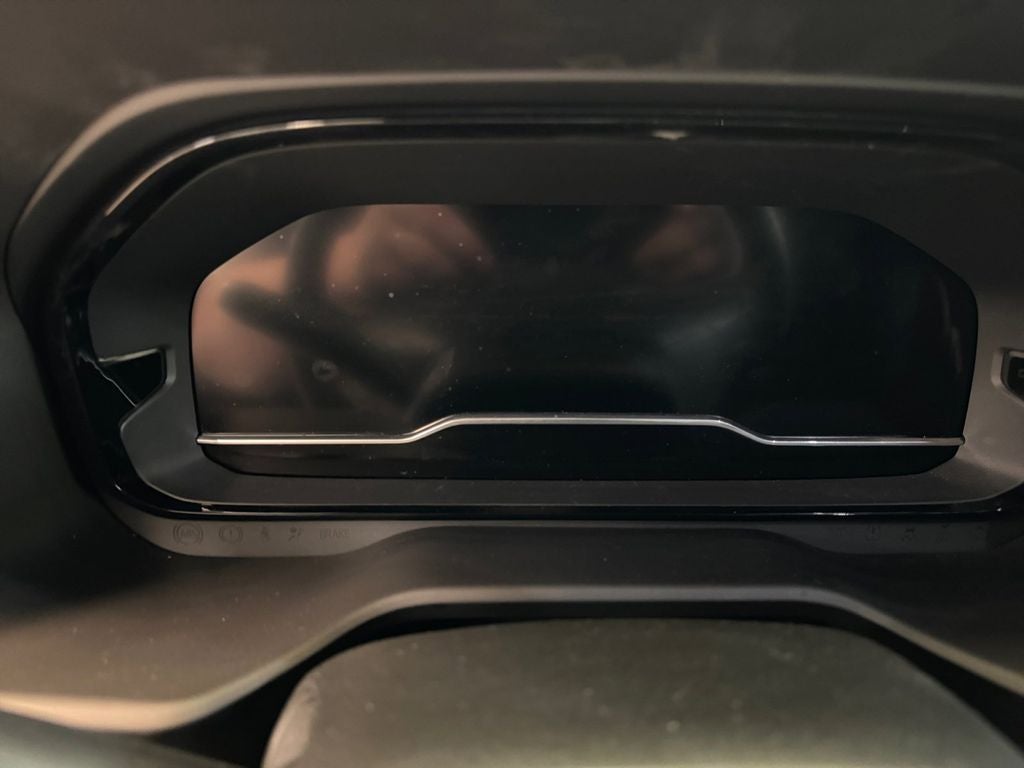 Used 2022 Onyx Black GMC 4WD Denali image 14