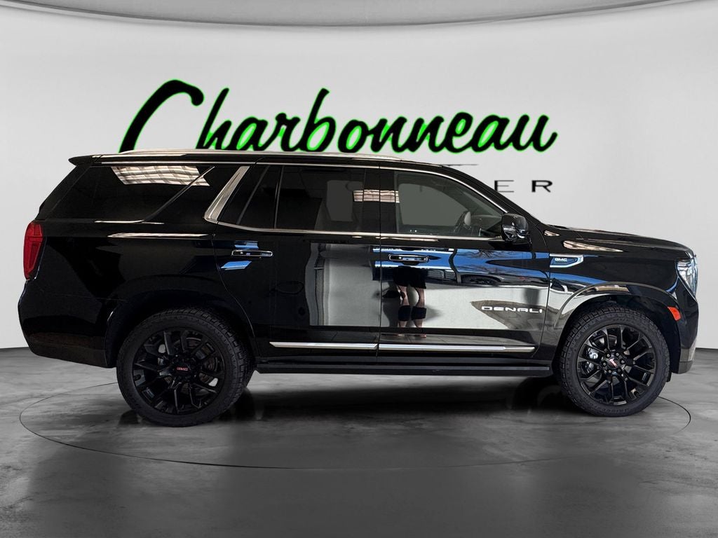 Used 2022 Onyx Black GMC 4WD Denali image 6