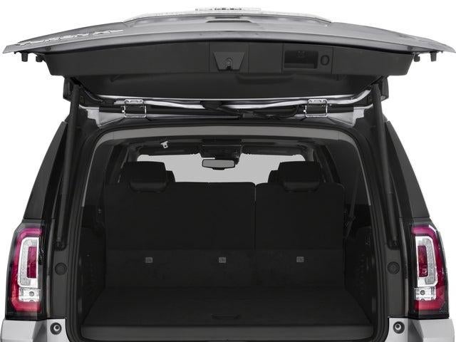 Used 2017 Mineral Metallic GMC Denali image 12