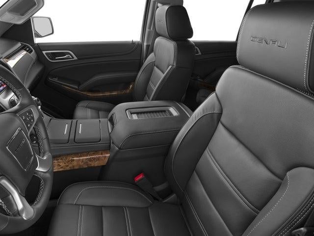 Used 2017 Mineral Metallic GMC Denali image 9
