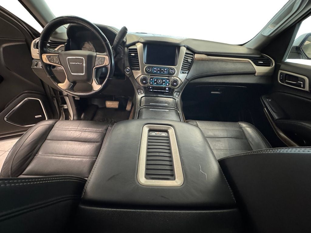 Used 2018 Quicksilver Metallic GMC Denali image 12