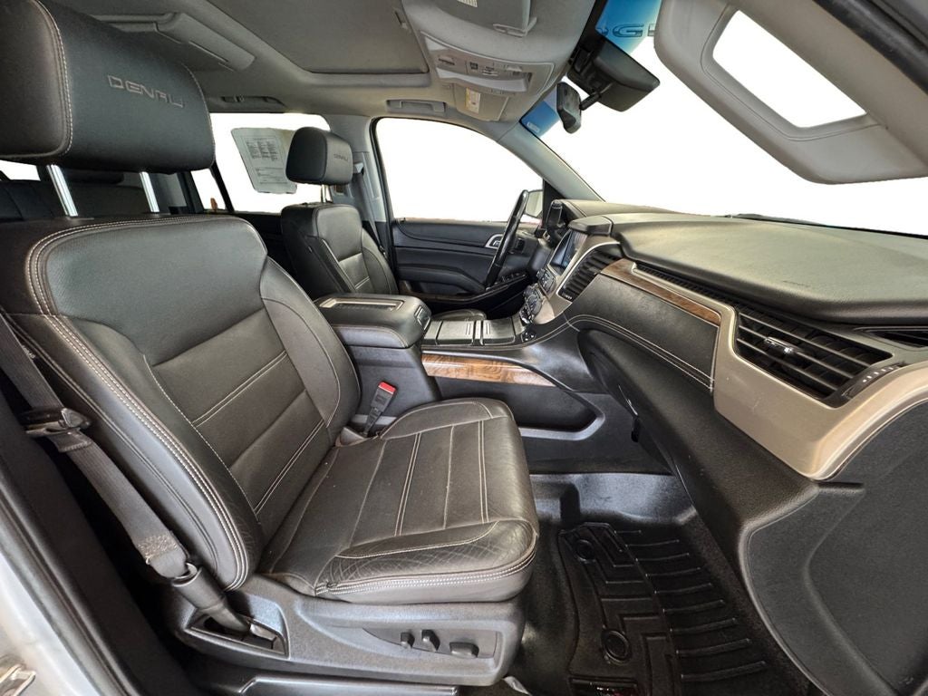 Used 2018 Quicksilver Metallic GMC Denali image 17