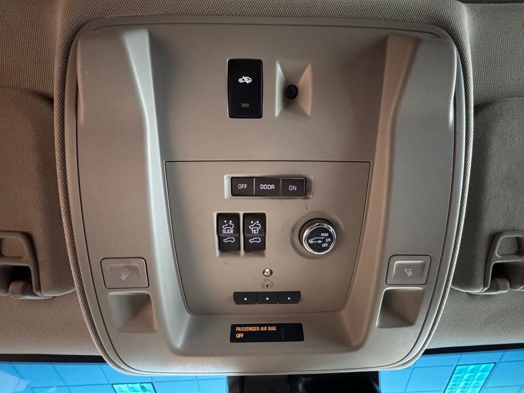 Used 2018 Quicksilver Metallic GMC Denali image 23