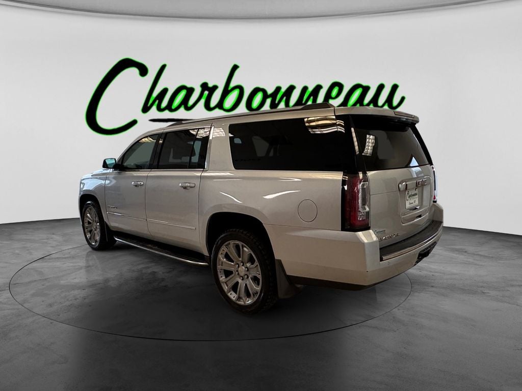 Used 2018 Quicksilver Metallic GMC Denali image 3