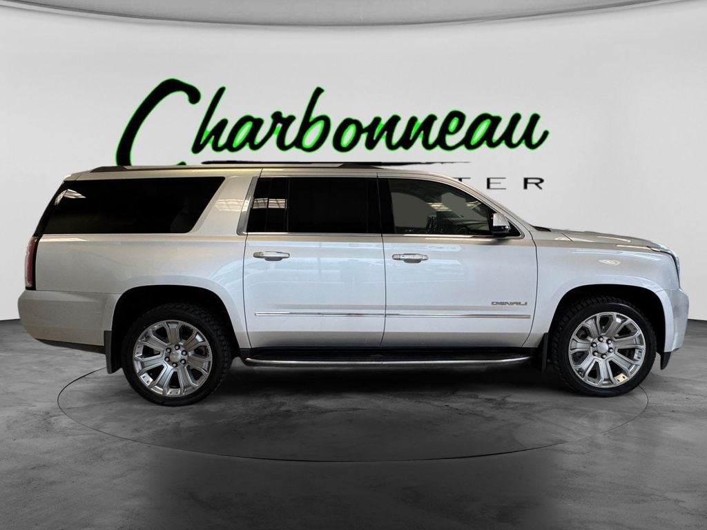 Used 2018 Quicksilver Metallic GMC Denali image 6