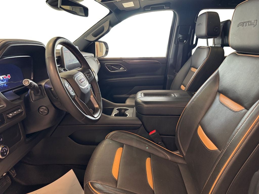Used 2024 Sterling Metallic GMC 4WD AT4 image 10